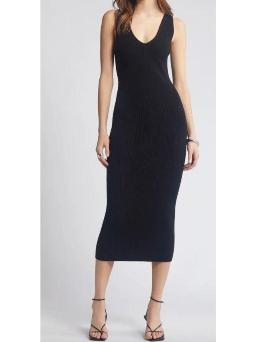 Black Ribbed V-Neck Midi Dress - Brand Unknown